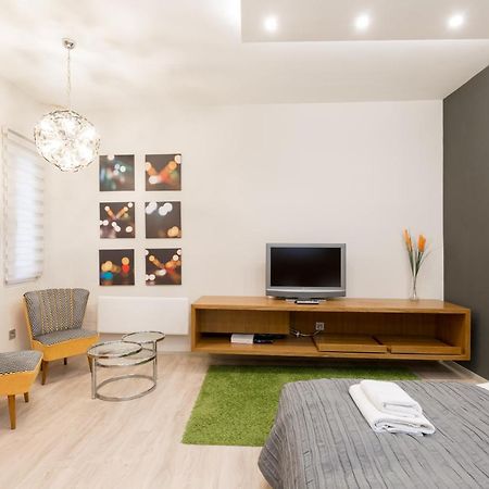 Retro Budapest Dream Suite Near The Danube Luaran gambar
