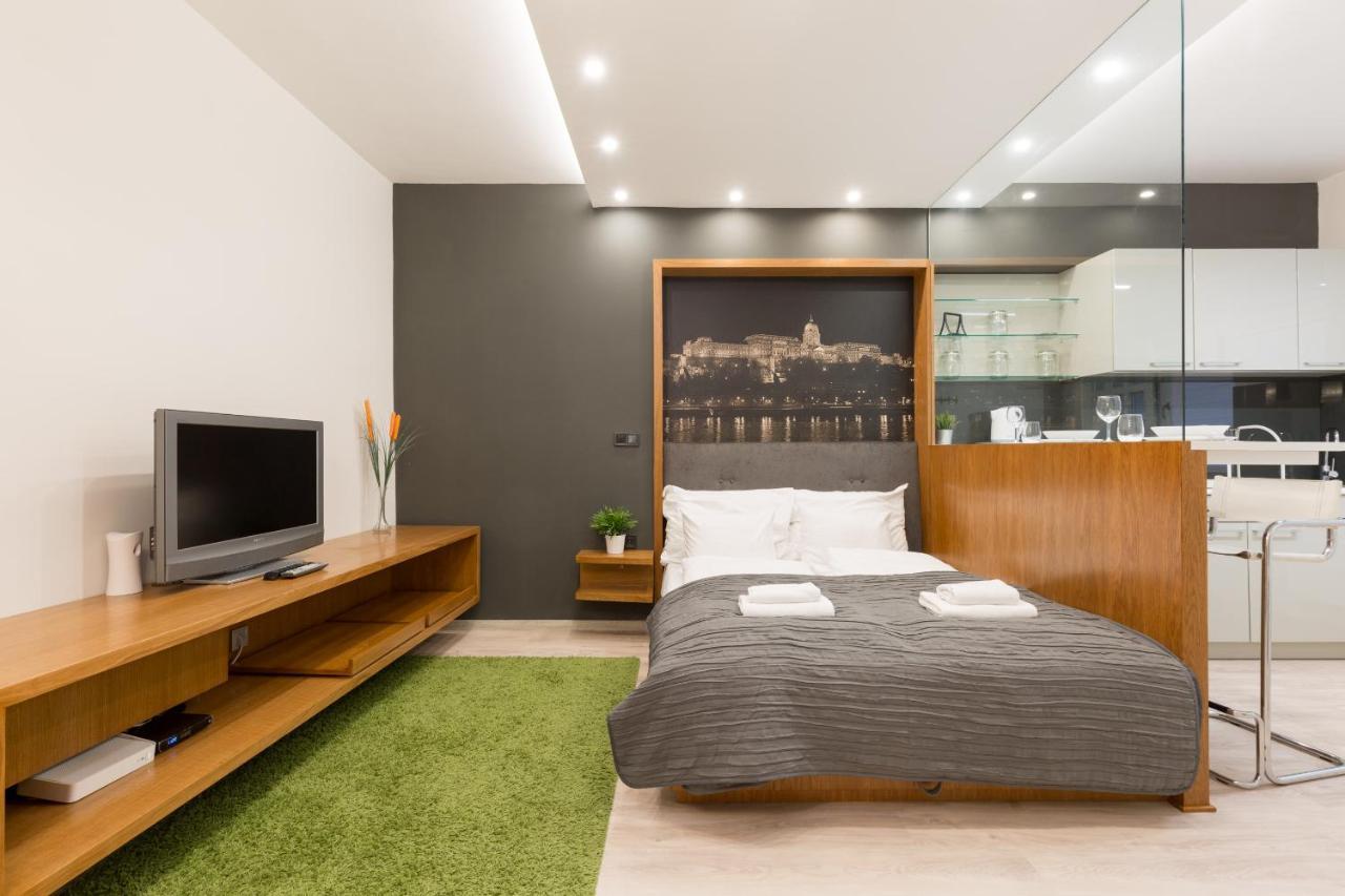 Retro Budapest Dream Suite Near The Danube Luaran gambar