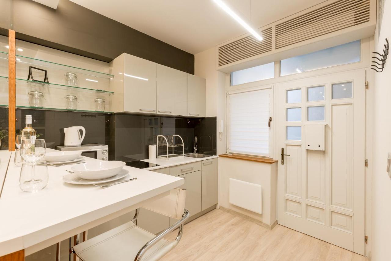 Retro Budapest Dream Suite Near The Danube Luaran gambar